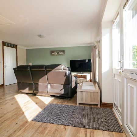 Lower Brambleside Труро Экстерьер фото