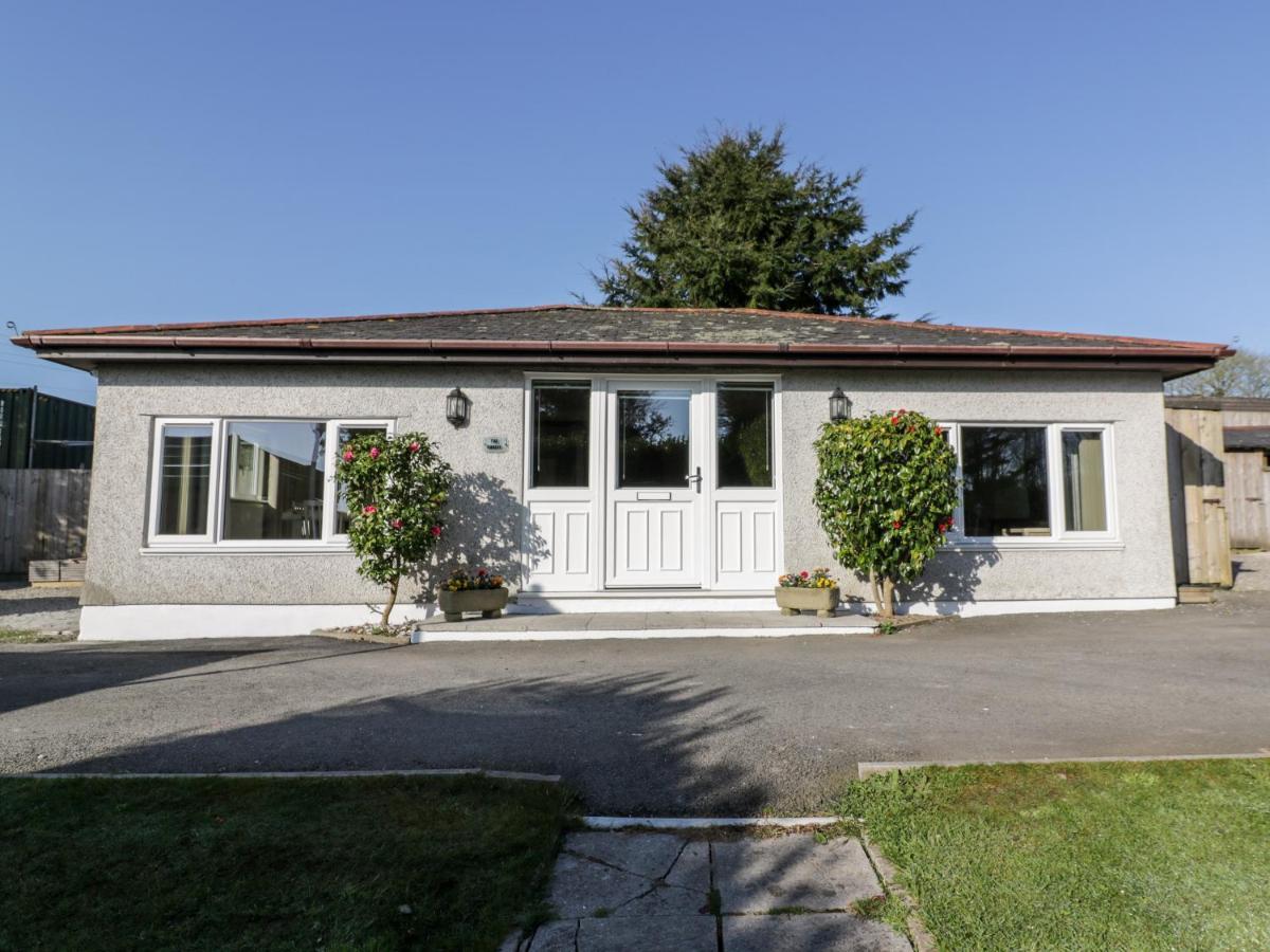Lower Brambleside Труро Экстерьер фото